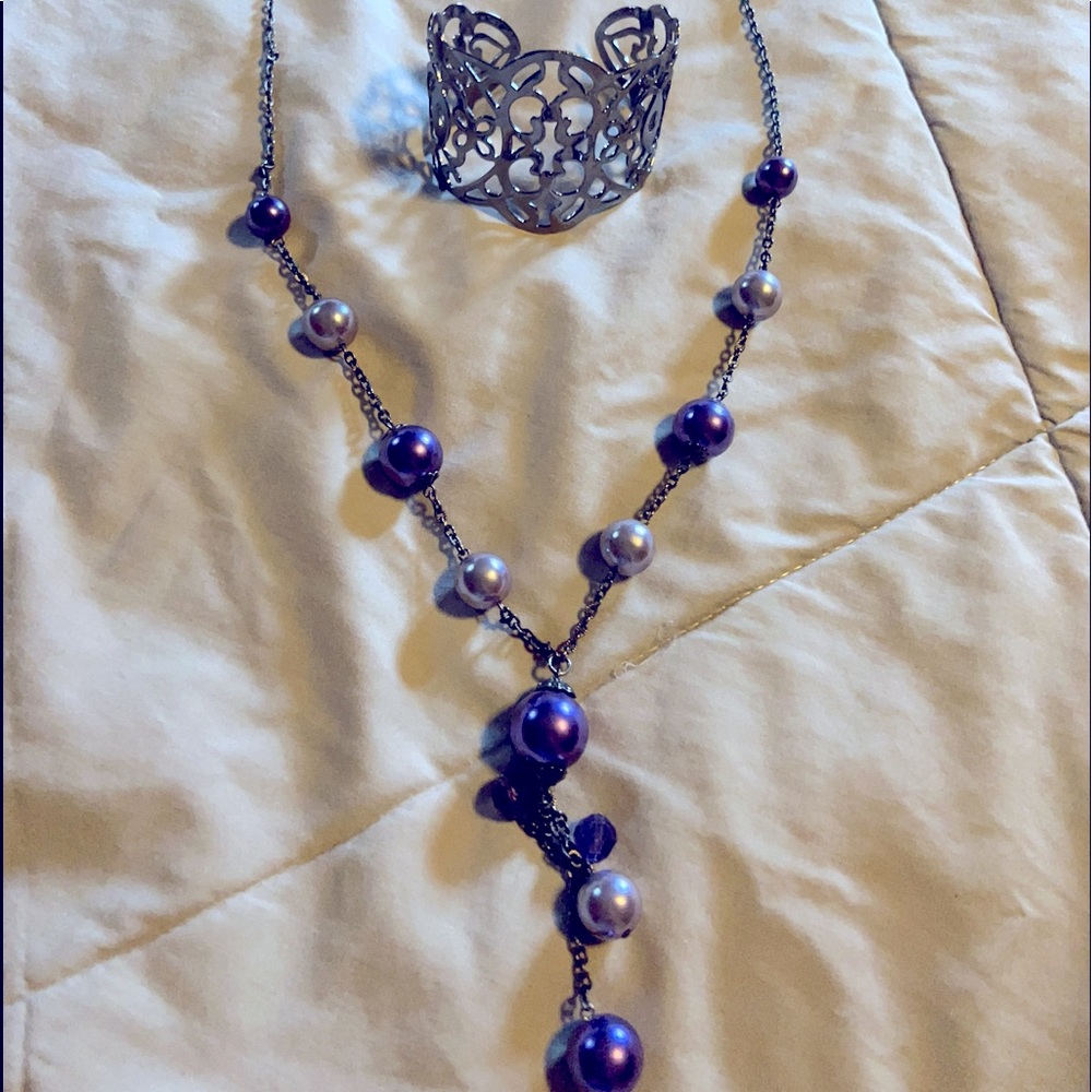 Silver and purple necklace and bracelet